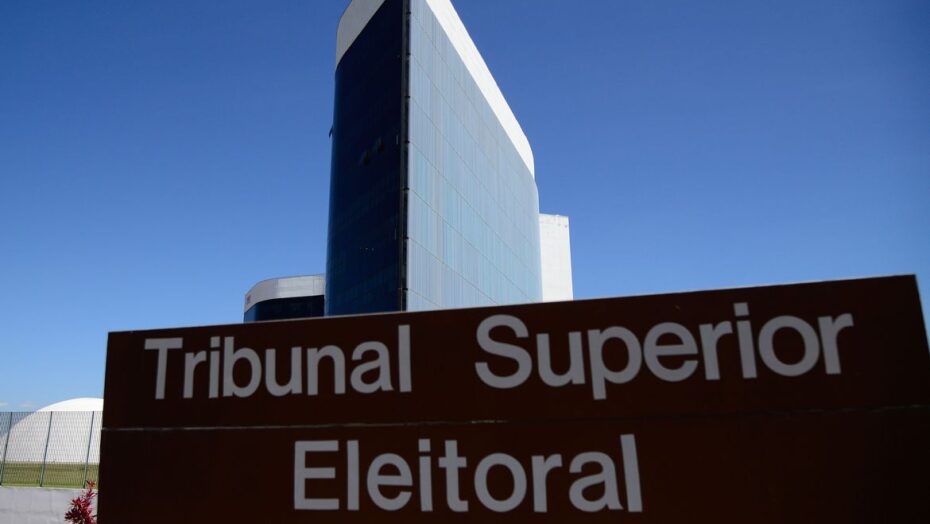 TSE inspeciona urnas eletrônicas / Foto: Marcello Casal Jr / Agência Brasil