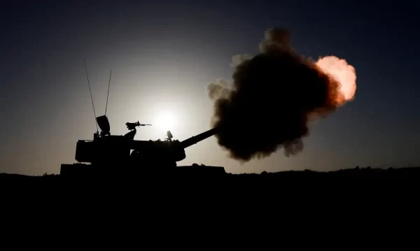 An Israeli military unit fires from an undisclosed location near the Gaza Strip border, amid the ongoing conflict between Israel and Palestinian Islamist group Hamas, in Israel, November 6, 2023. REUTERS/Amir Cohen TPX IMAGES OF THE DAY SEARCH