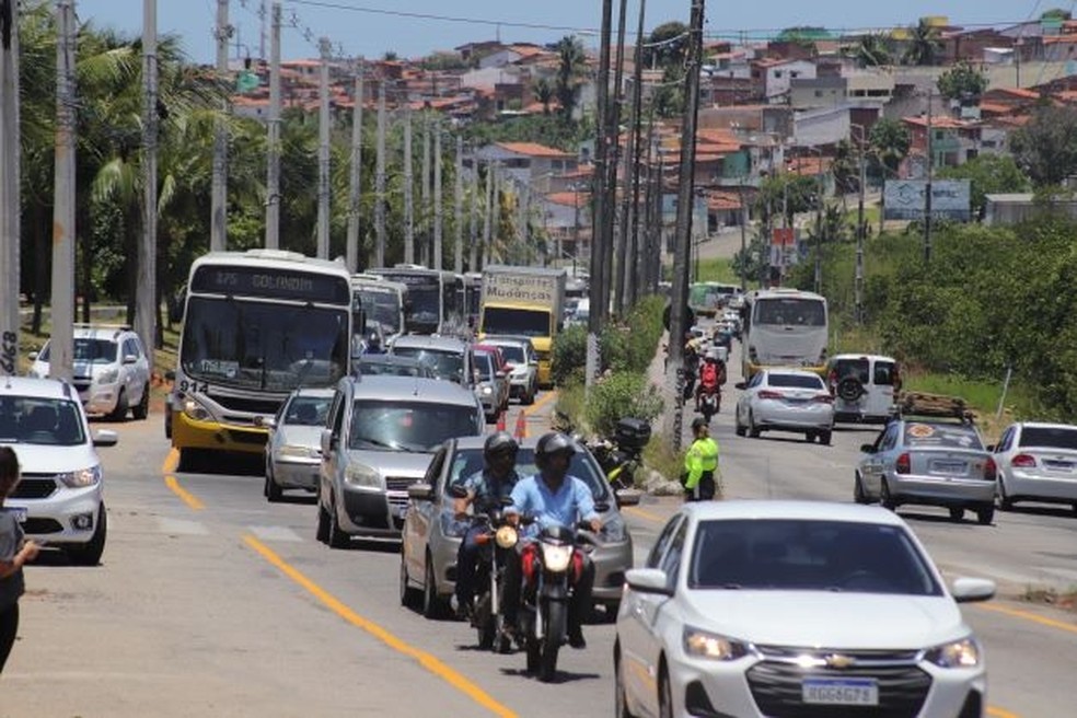 Trânsito em Natal (RN) — Foto: Alex Régis
