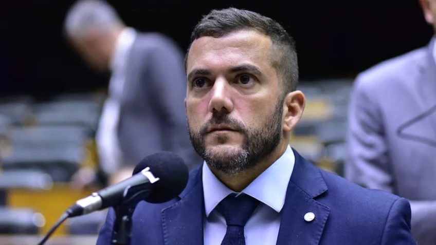 Carlos Jordy