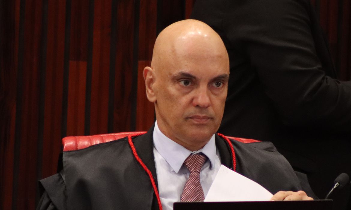 Brasília, (DF) – 01/08/2023 -  O presidente da Corte, ministro Alexandre de Moraes, participa da abertura da  sessão plenária do segundo semestre forense de 2023, Foto Valter Campanato/Agência Brasil.