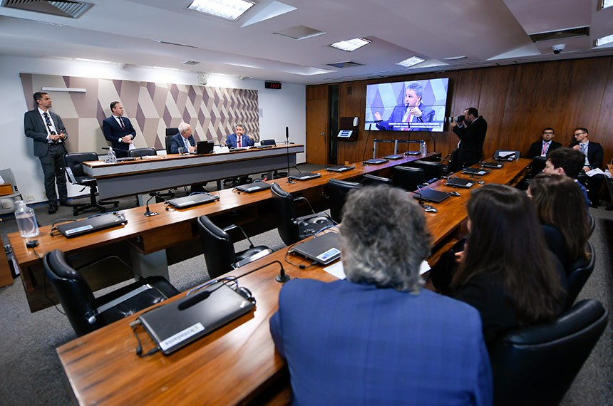 Mesa:
vice-presidente da CTIADMTR, senador Oriovisto Guimarães (Podemos-PR);
relator da CTIADMTR, senador Efraim Filho (União-PB).
