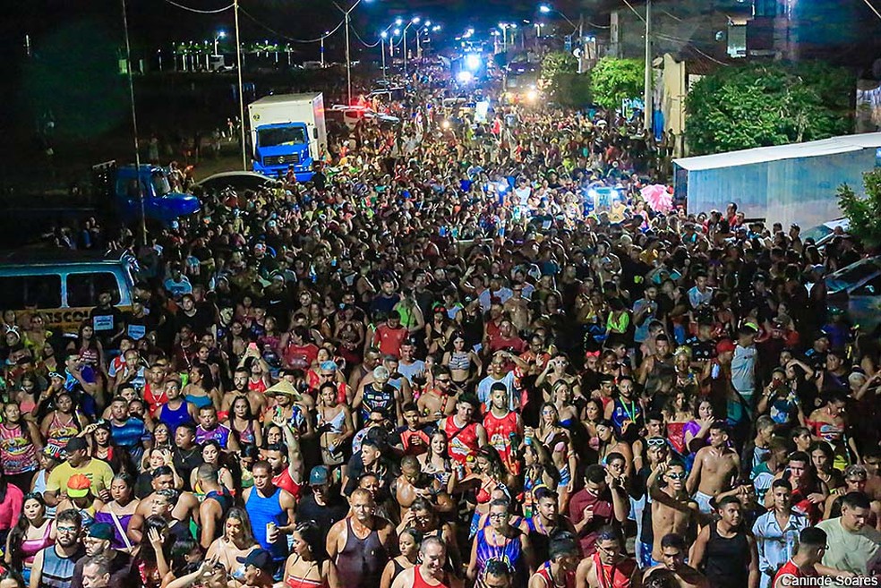Carnaval de Macau tem o tradicional mela-mela — Foto: Canindé Soares