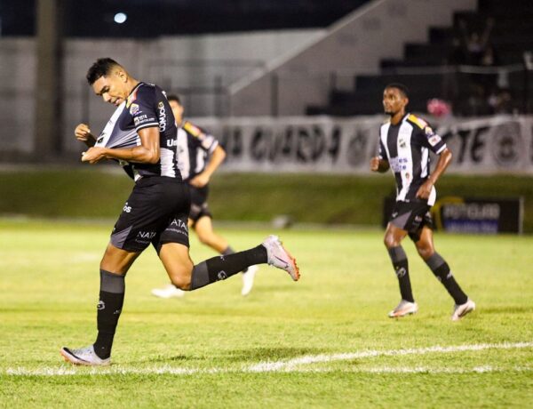 ABC elimina Santa Cruz de Natal e se classifica para a final — Foto: Alexandre Lago