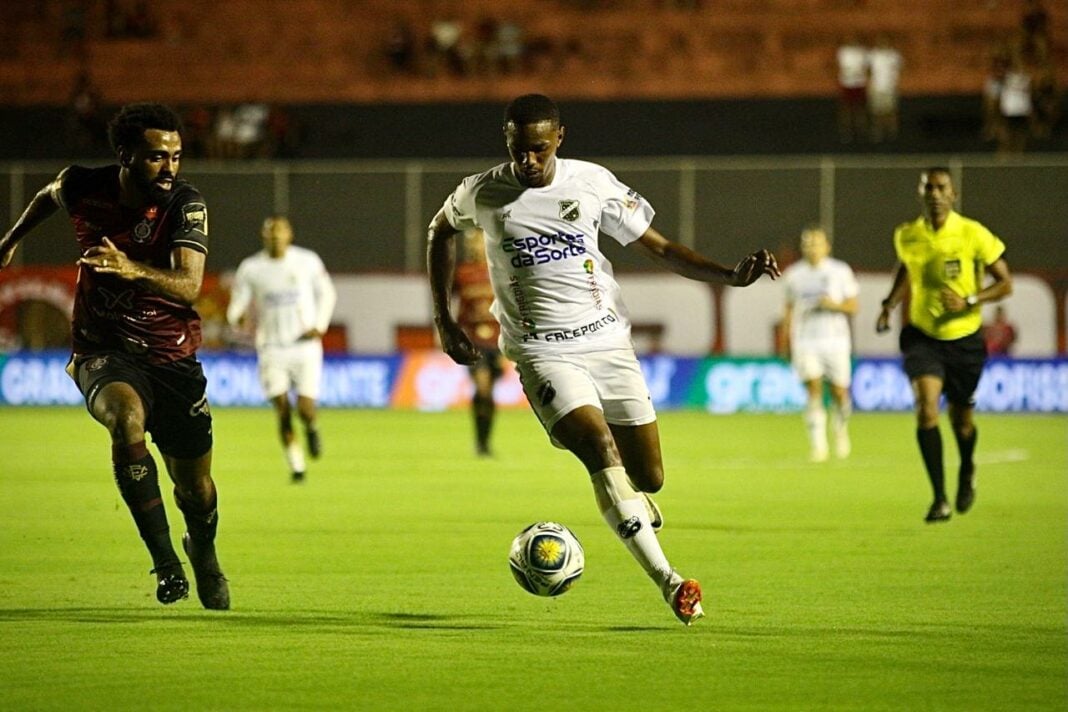 Copa do Nordeste: ABC perde por 3 a 1 para Vitória neste sábado | Foto: Foto: Rennê Carvalho/ABC