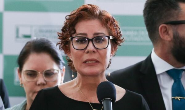 TSE multa deputada Zambelli em R$ 30 mil por fake news sobre e-Título | Foto: Lula Marques/ EBC