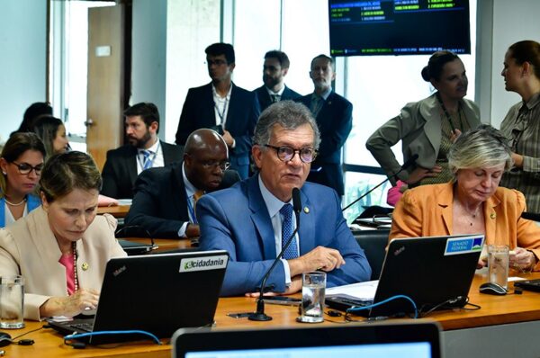 Bancada:
senadora Tereza Cristina (PP-MS);
autor do PL 699/2023, senador Laércio Oliveira (PP-SE) em pronunciamento;
senadora Margareth Buzetti (PSD-MT).