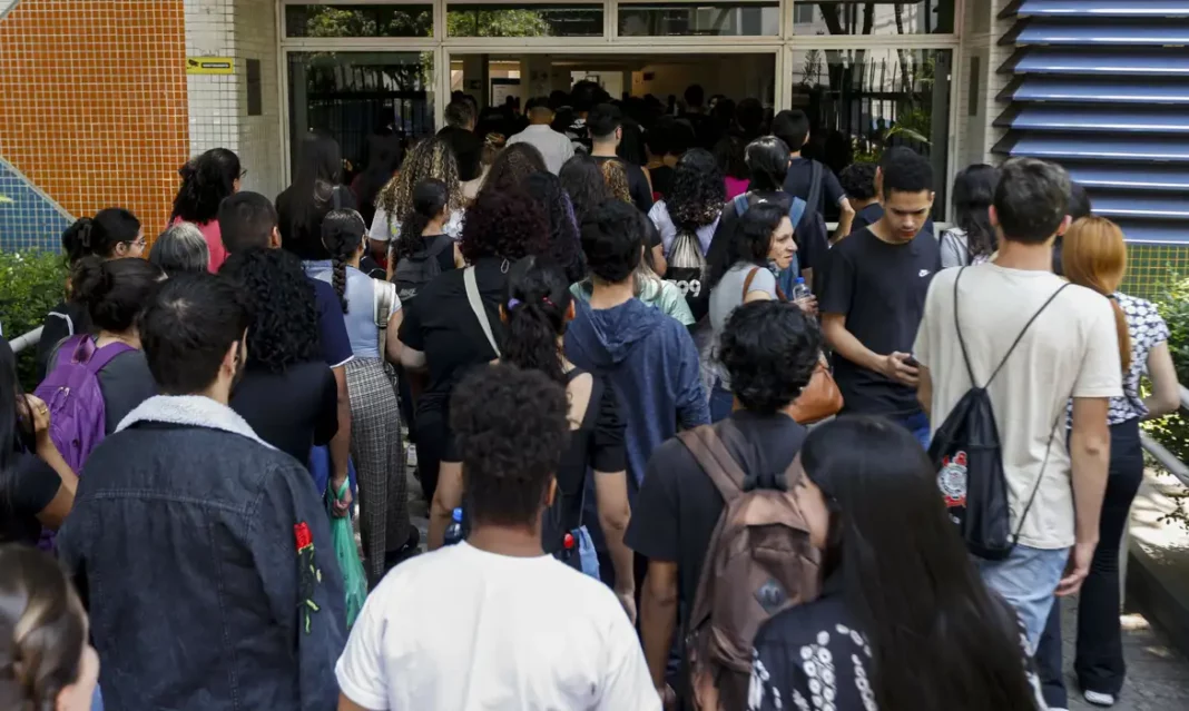Informação estará disponível no aplicativo Jornada do Estudante | Foto: Paulo Pinto/Agência Brasil