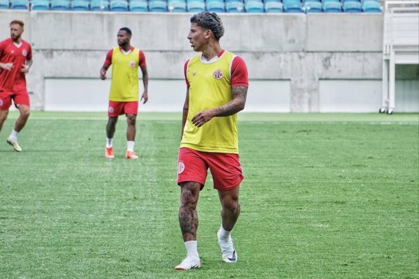 Wenderson treina no América-RN — Foto: Edmário Oliveira/América FC