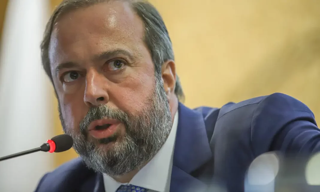 Silveira defende renovação das concessões para garantir investimentos | Foto: Joédson Alves/Agência Brasil