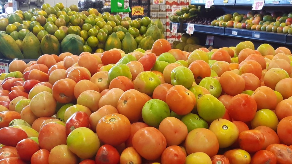 Preço do tomate subiu 34% em Natal — Foto: Sérgio Henrique Santos/Inter TV Cabugi