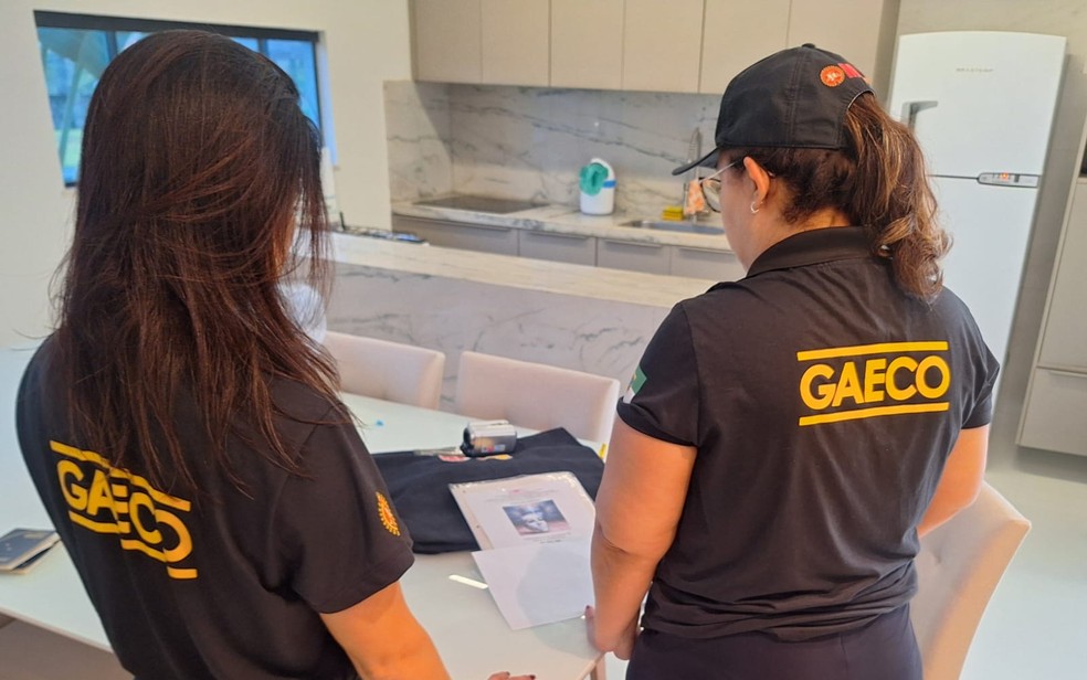 Operação cumpriu mandados no Rio Grande do Norte e em Santa Catarina — Foto: MPRN/Divulgação