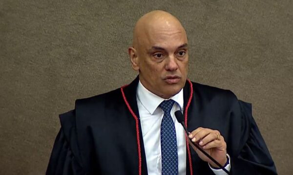 O ministro Alexandre de Moraes toma posse, na presidência do Tribunal Superior Eleitoral (TSE)