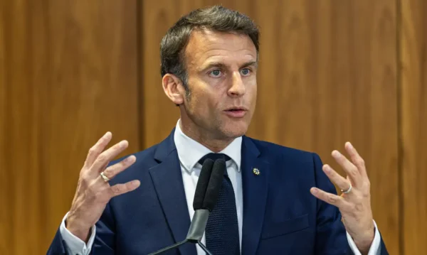 Brasília (DF) 28/03/2024 - O presidente da França, Emmanuel Macron, é recebido pelo presidente Luiz Inácio lula da Silva, em cerimônia oficial no Palácio do Planalto.
Foto: Fabio Rodrigues- Pozzebom/Agência Brasil