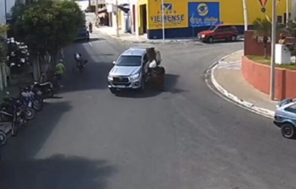 Cavalo atinge caminhonete no interior do RN — Foto: Reprodução