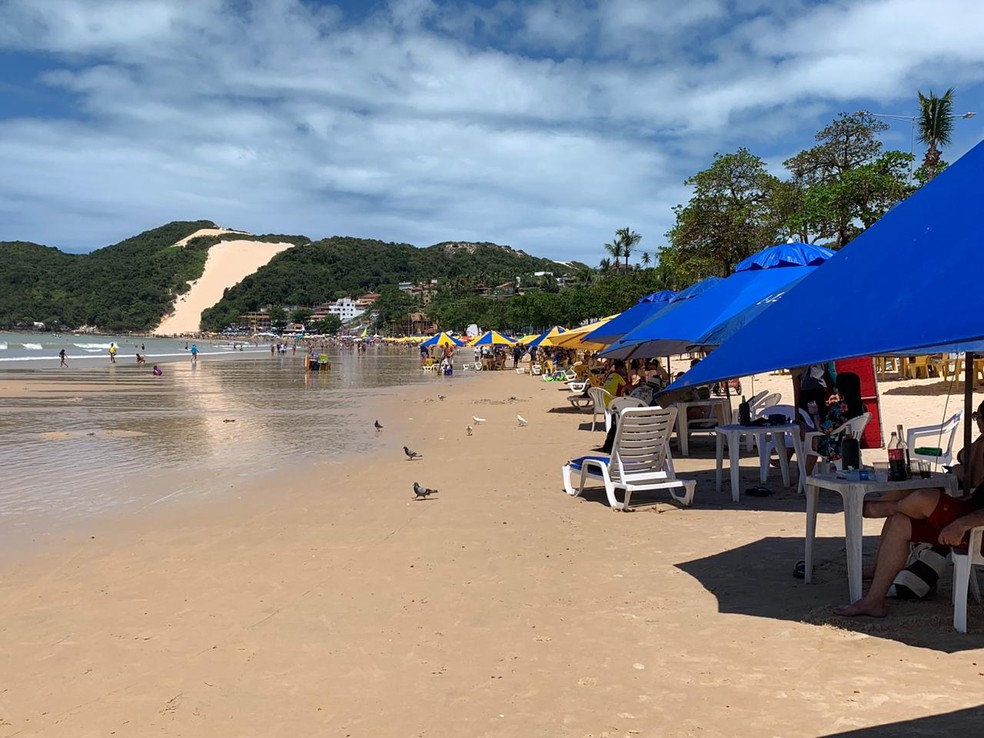 Praia de Ponta Negra, em Natal — Foto: Anna Alyne Cunha/Inter TV Cabugi