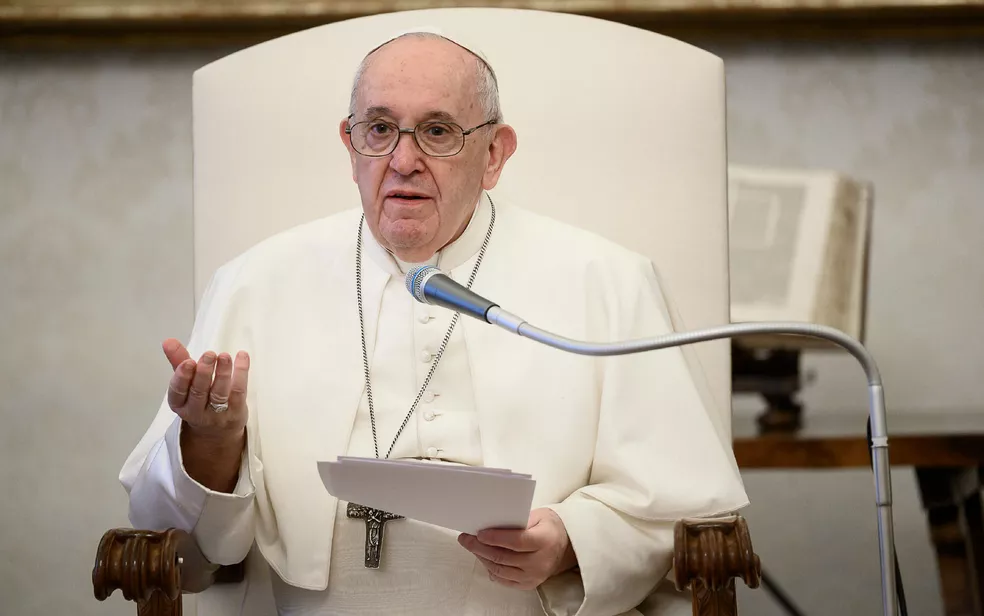 Bênção de Páscoa: Papa Francisco pede paz e diz que toda guerra é absurda | Foto: Handout/Vatican Media/AFP
